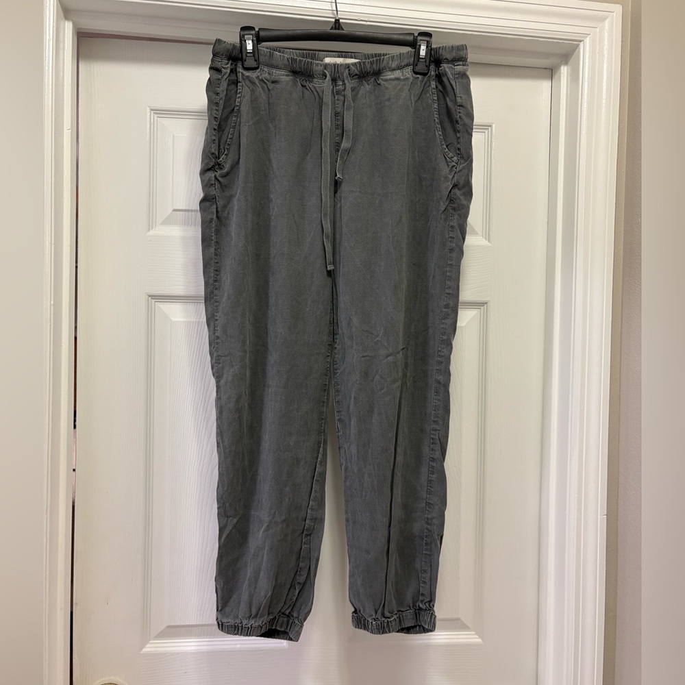 Anthropology Cloth & Stone Gray Jogger Pants